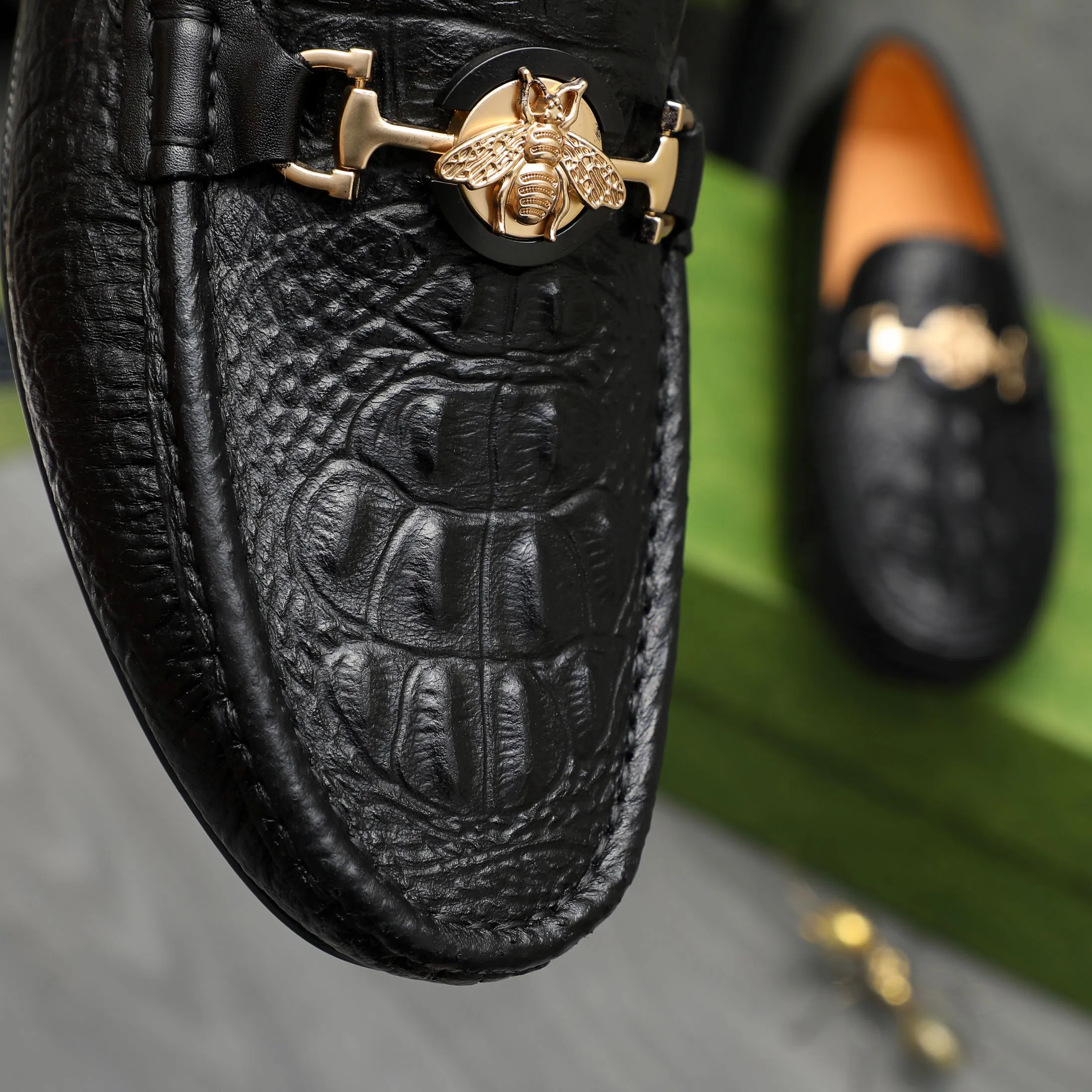 Men's shoes💰380 Product trademark: GUCCI "Gucci" casual slip-on shoes Regular size: 38-45 (45 is custom-made and non-returnable) Product materials: Selected embossed cowhide upper, pigskin lining, rubber outsole